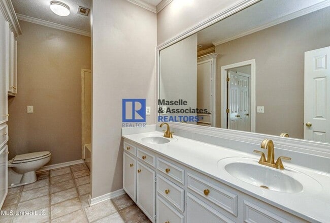 Building Photo - 3 Bed/2 Bath Home in Castlewoods in Brandon