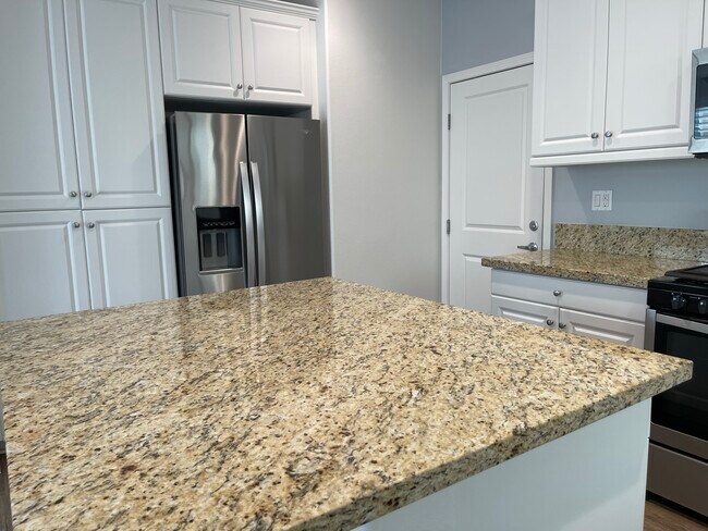 Building Photo - 2883 Villa Catalonia Ct