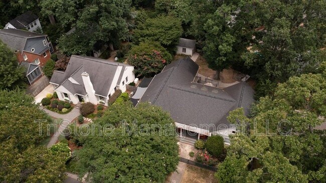 Building Photo - 2020 Tippah Ave