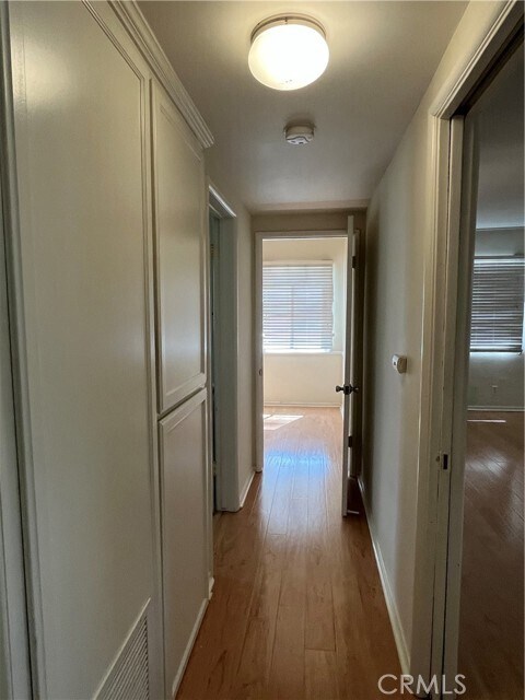 Building Photo - 3633 4th St