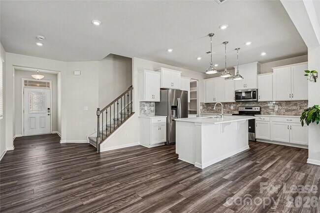 Building Photo - 8109 Overmeadow Ln