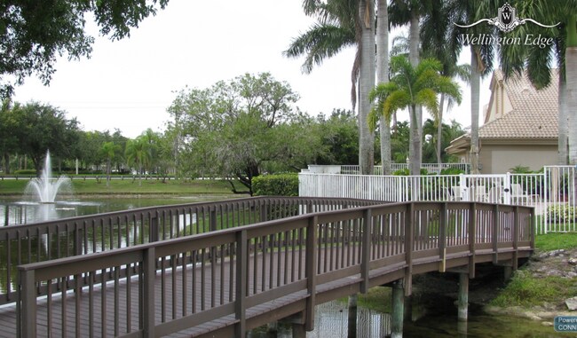 Inside the community - 10667 Oak Bend Way