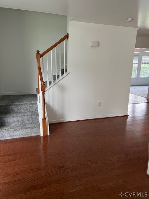 Building Photo - 3005 Falcon Creek Dr