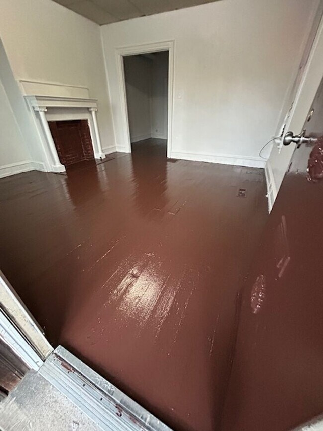 Building Photo - 2201 N 4th St