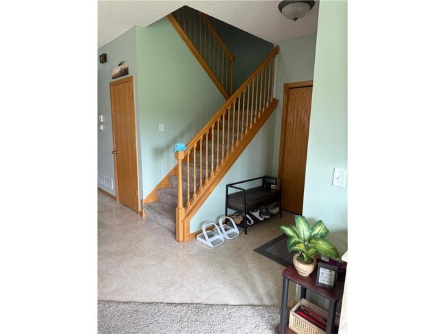 Building Photo - 12117 Yancy St NE