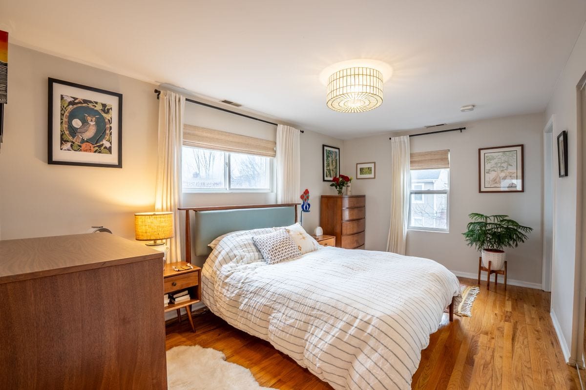 Building Photo - 1111 N Honore St