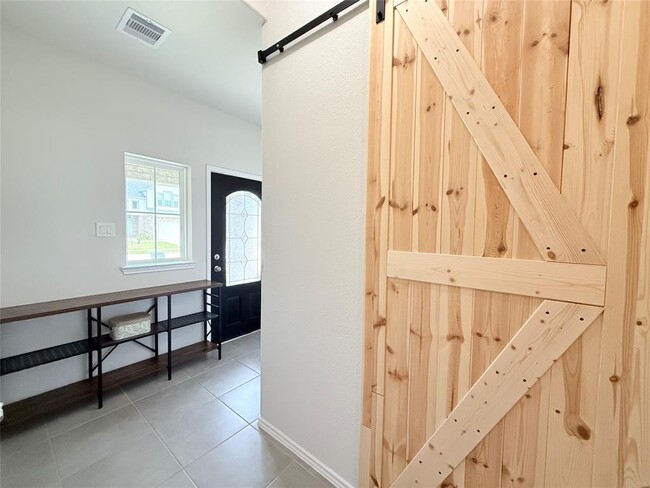 Building Photo - 15334 Caravel Bay Ct