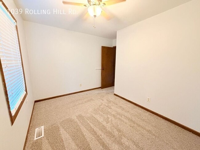 Building Photo - 1039 Rolling Hill Rd