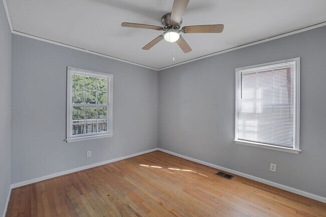 Building Photo - NOW ACCEPTING CITY OF ATLANTA 3-BEDROOM HOUSING VOUCHERS.