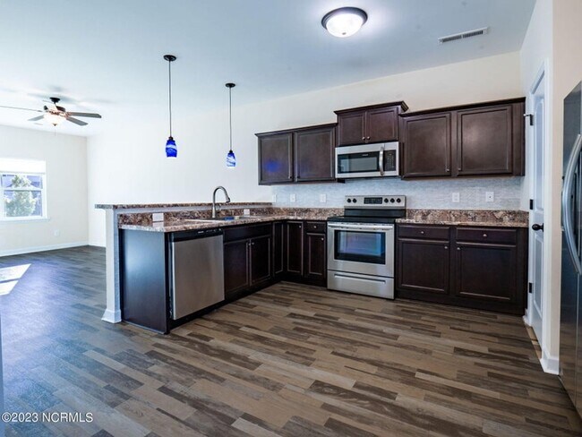 Building Photo - 506 Justice Farm Dr