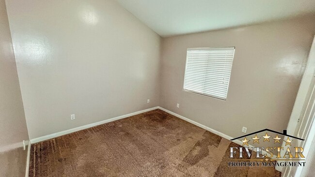 Building Photo - 5509 Baja Dr