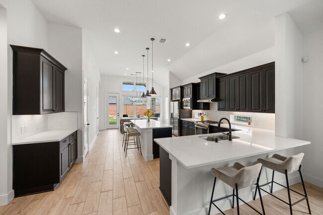 Building Photo - 3225 Isabella Fls Dr