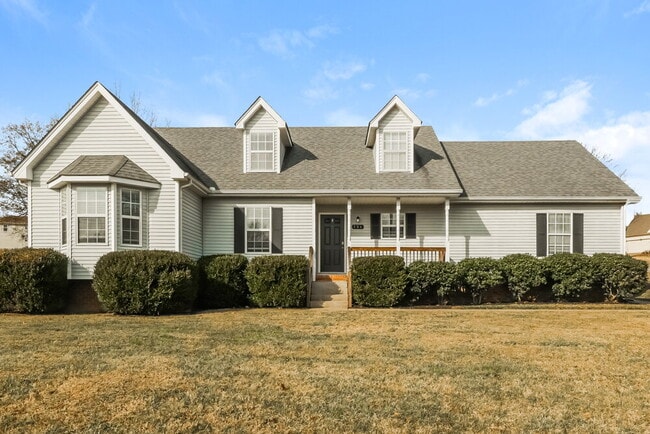 Building Photo - 186 Elm St