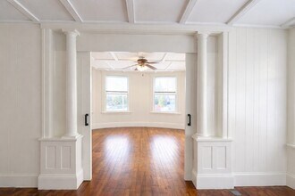 Building Photo - 8 Almont Ave