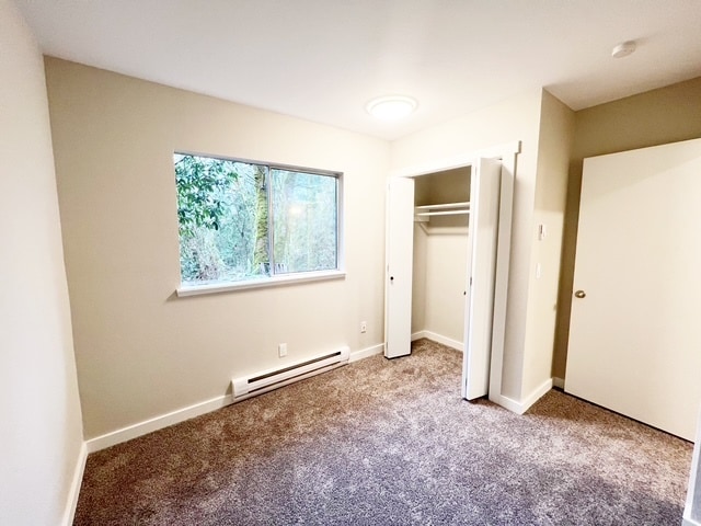 Building Photo - 4610 Fir Dr NE