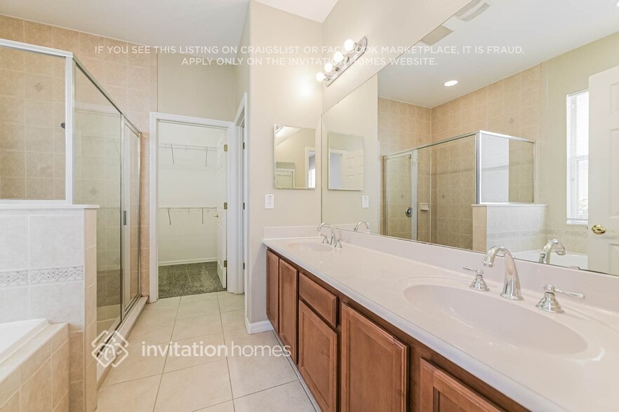 Building Photo - 14669 Black Cherry Trail