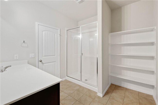Building Photo - 1705 Deodara Dr