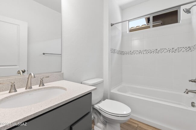 Building Photo - 30732 S Osprey Dr