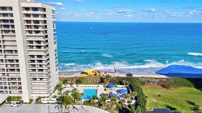 Building Photo - 8750 S Ocean Dr