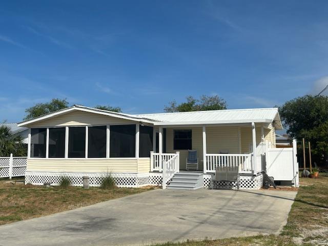 Primary Photo - 135 Gulf St