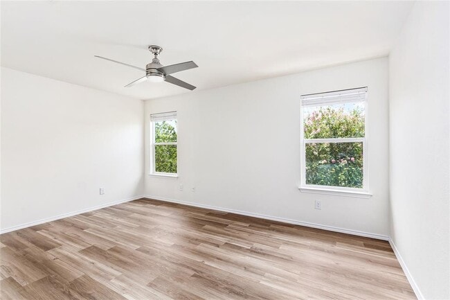Building Photo - 14416 Lewis Carroll Ln
