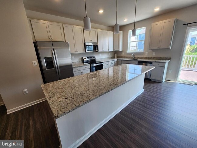 Building Photo - 152 Telluride Wy