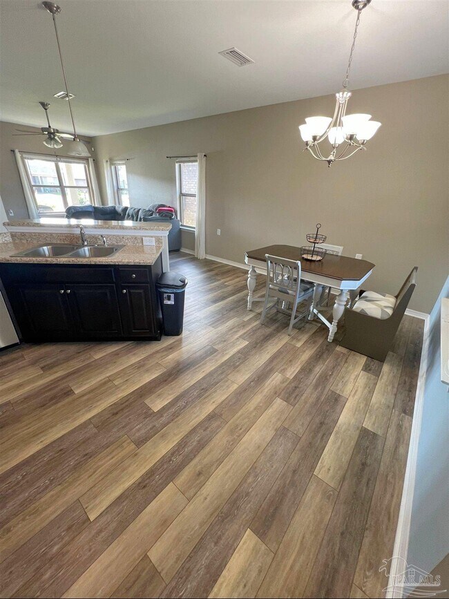 Building Photo - 5798 Corkscrew Ct