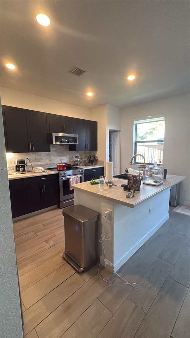 Building Photo - 13416 SW 287th St