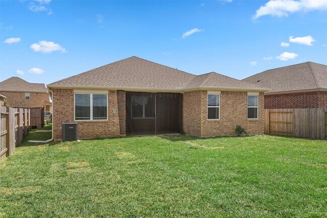 Building Photo - 14213 Freeboard Dr