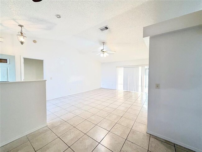 Building Photo - 408 Sandpiper Ridge Dr