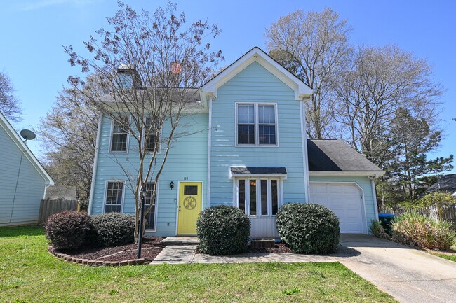 Building Photo - 120 Wakefield Dr