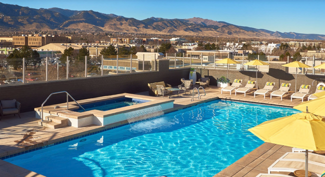 Building Photo - Available May 10th, 2025-Beautiful and Spa...