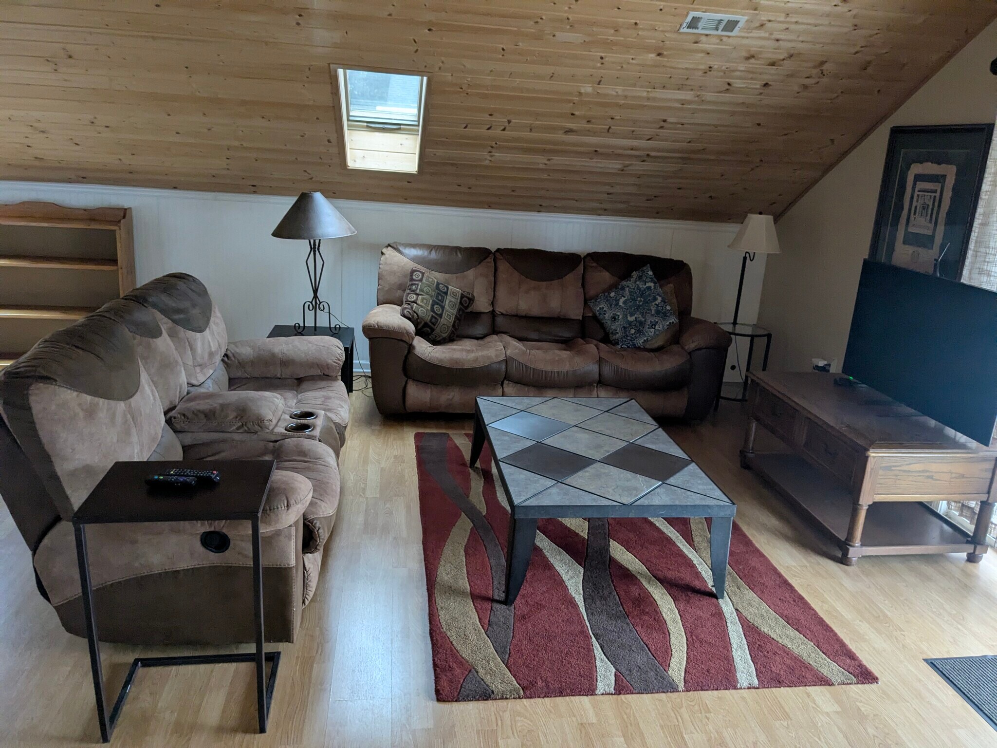 Building Photo - 128 Perrin Dr