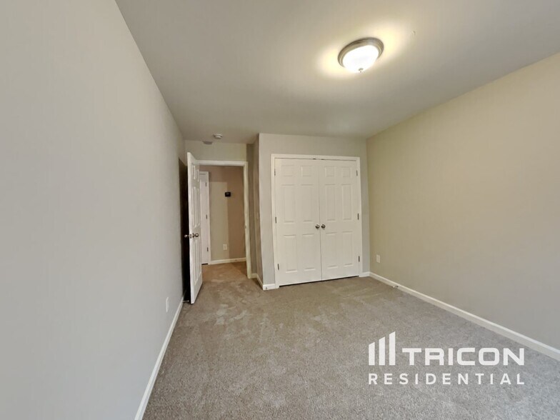 Building Photo - 2513 Hester Ct