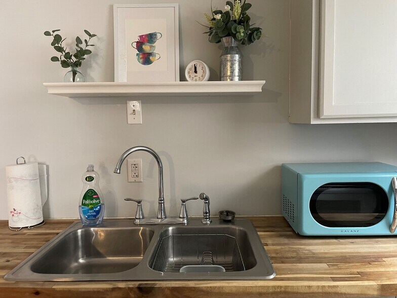 Building Photo - 1206 17th St