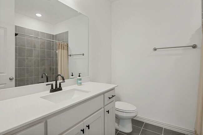 Building Photo - 8895 Stablehand Mews