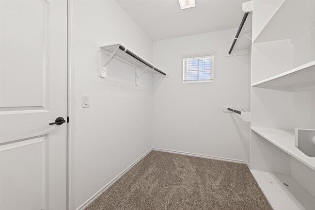 Building Photo - 5122 Emma Forest St