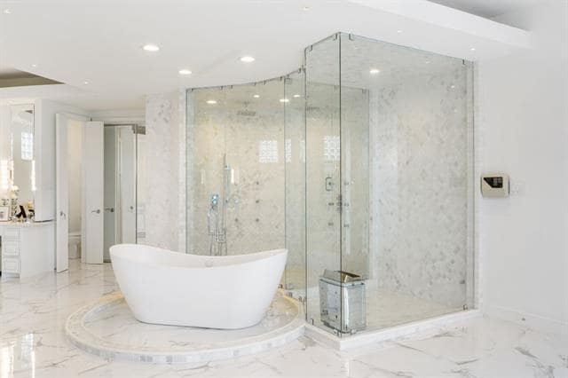 Building Photo - 656 Timbercrest Cir