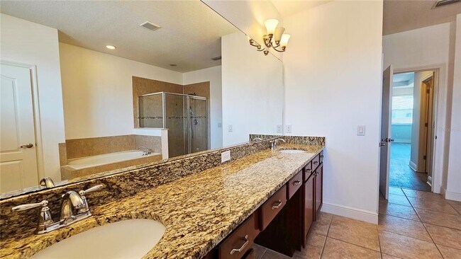 Building Photo - 11630 Brickyard Pond Ln