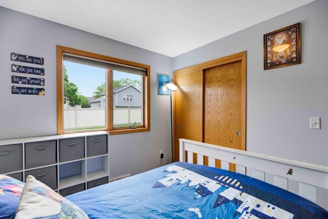 Building Photo - 3670 Sabertooth Trail