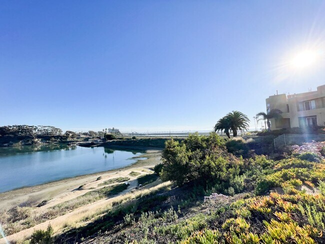 Building Photo - Beautiful first floor condo in Ocean Point...