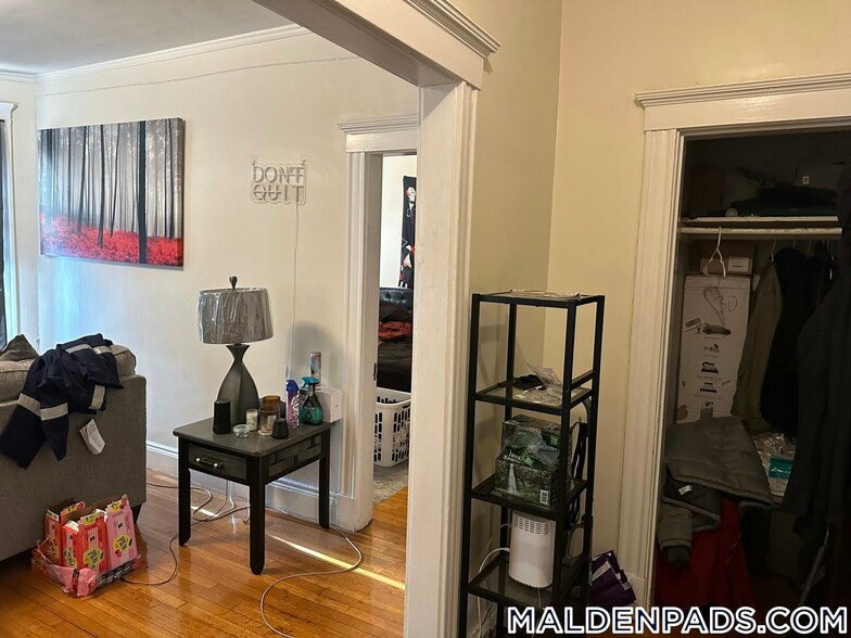 Building Photo - 17-19 Washington St.