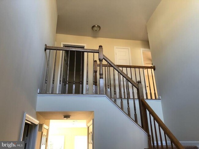 Building Photo - 12 Morrissey Stone Ct