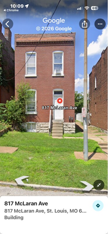 Building Photo - 817 McLaran Ave