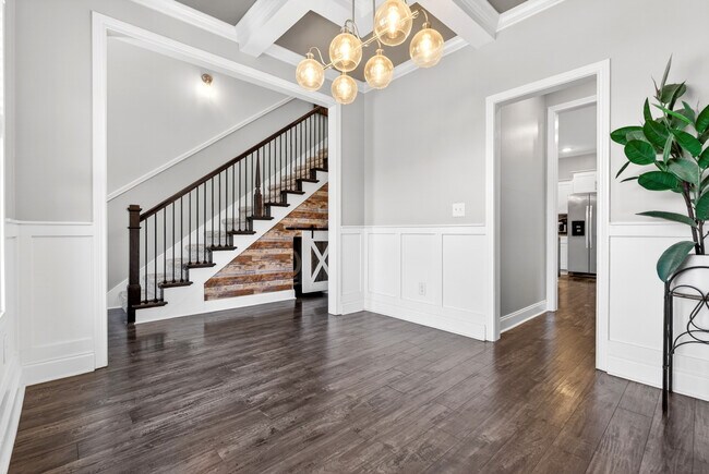 Building Photo - 104 Woodtrace Ct
