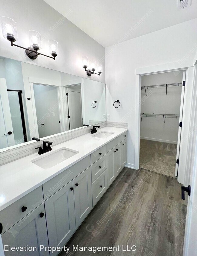 Building Photo - 2 br, 2 bath House - 20725 SE Iron Horse L...
