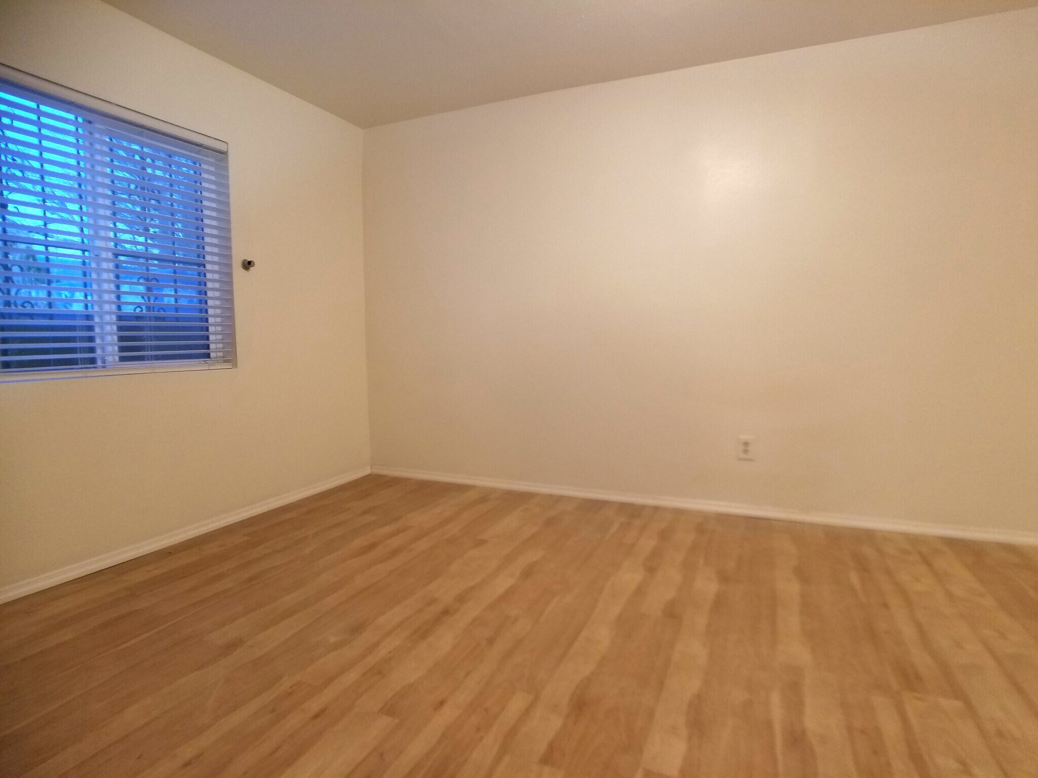 Building Photo - 1908 Lead Ave SE