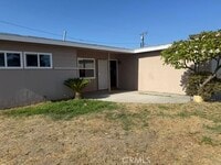 Building Photo - 2563 Cressent