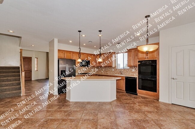 Building Photo - 89 E Brearley Dr
