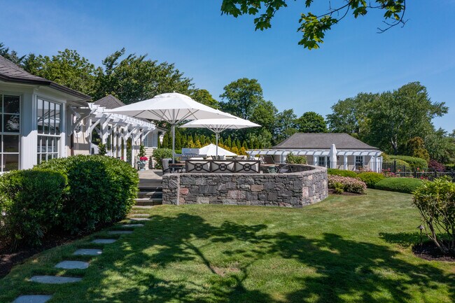 Building Photo - 3 Barclay Sq